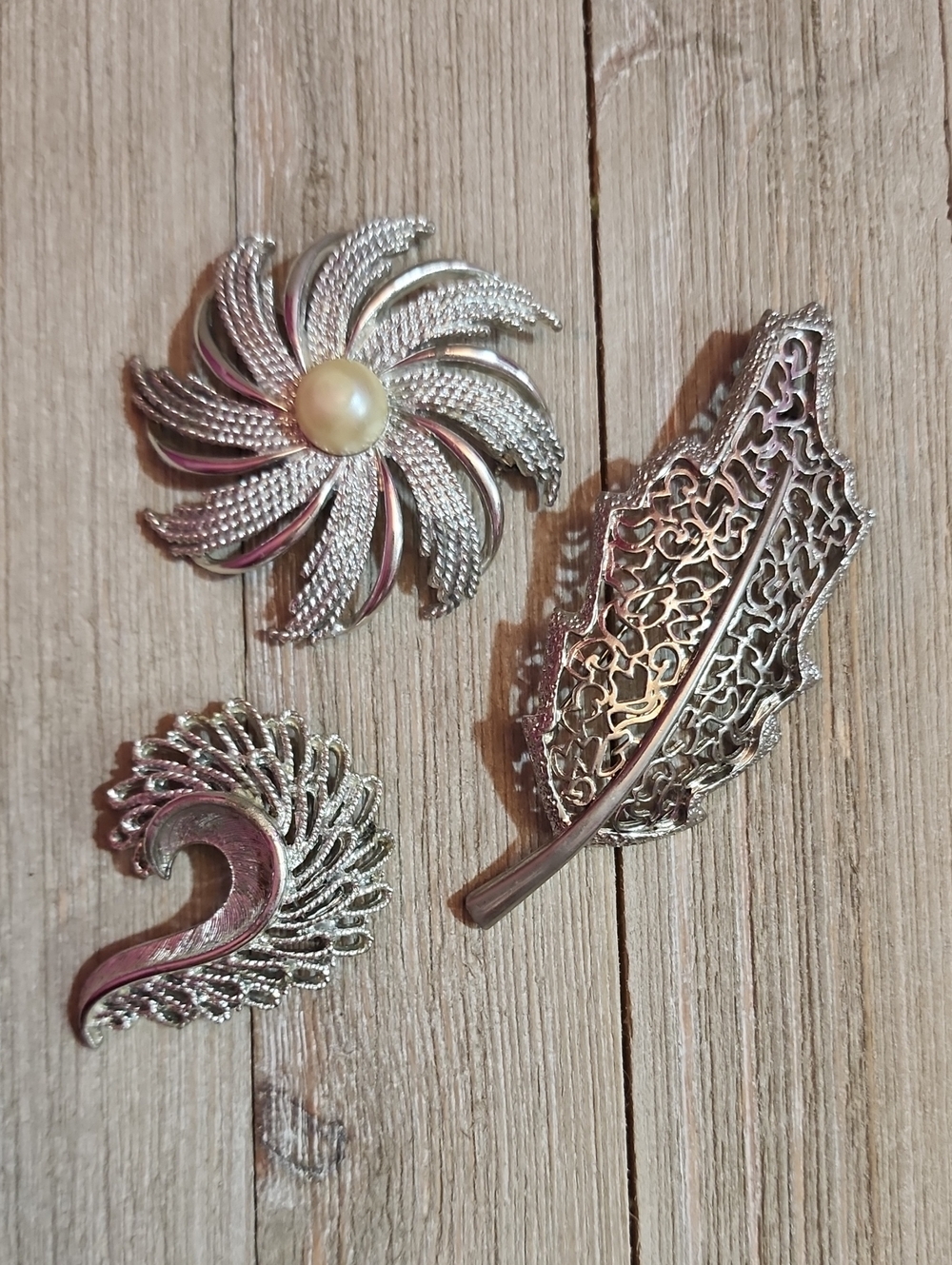3pc Brooch Lot: Silver-Tone Floral Theme